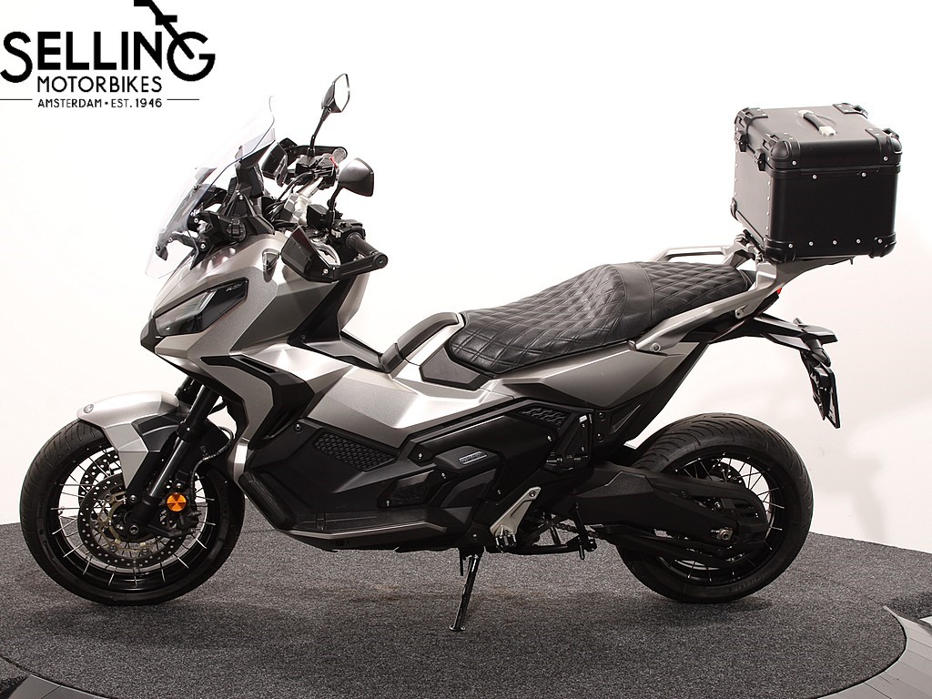 HONDA - X-ADV 750