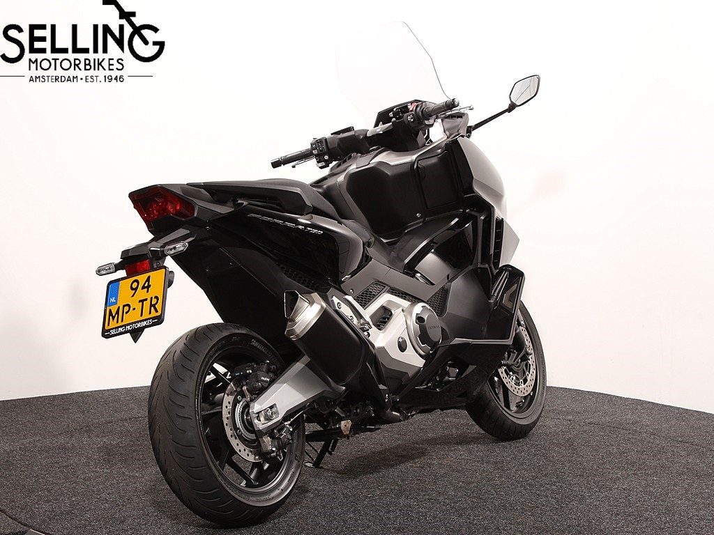 HONDA - NSS 750 Forza