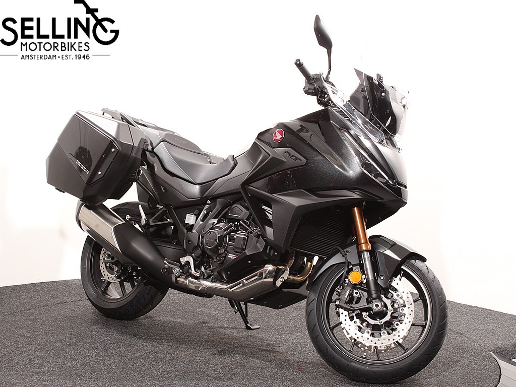 HONDA - NT 1100 DCT