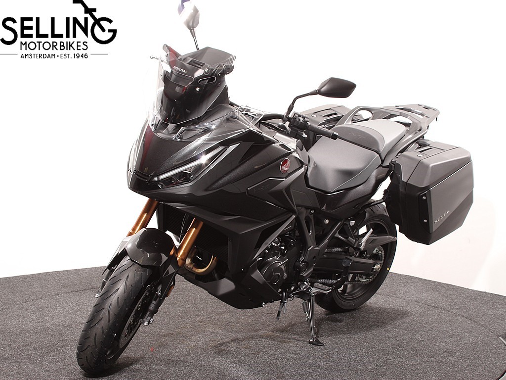 HONDA - NT 1100 DCT