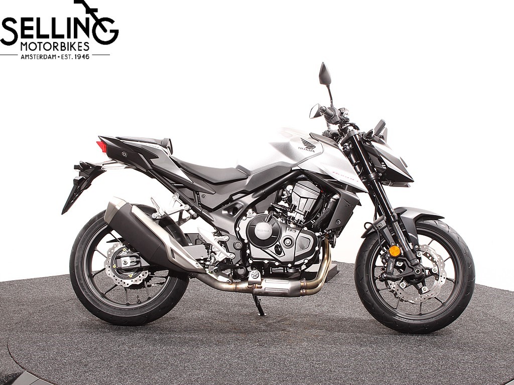 HONDA - CB 750 Hornet