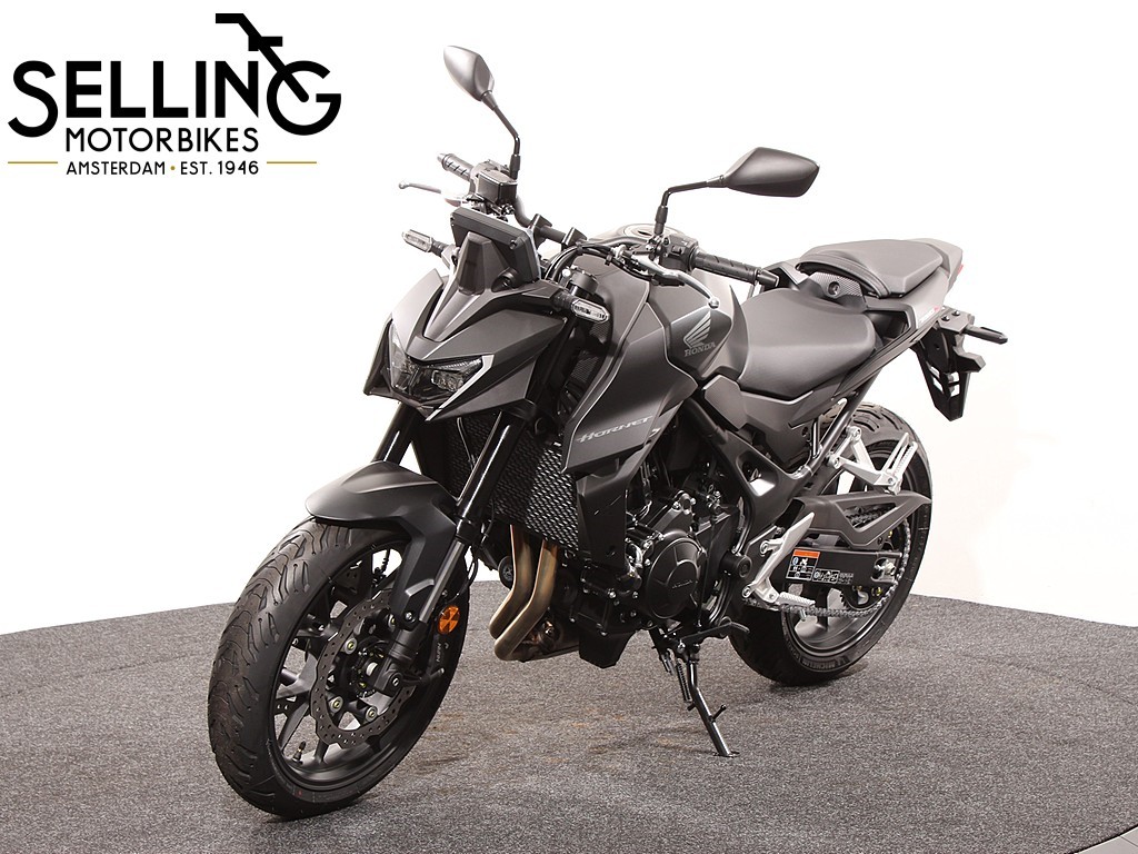 HONDA - CB 750 Hornet