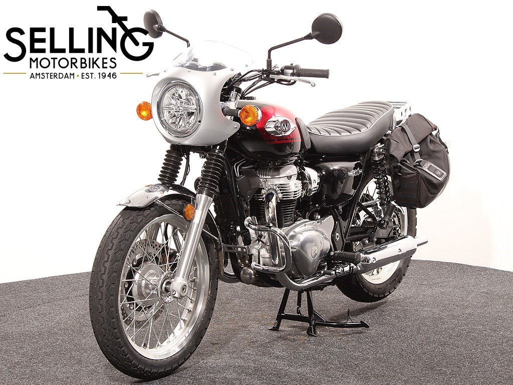 KAWASAKI - W 800