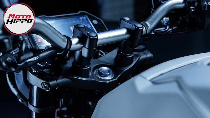 YAMAHA - MT-03