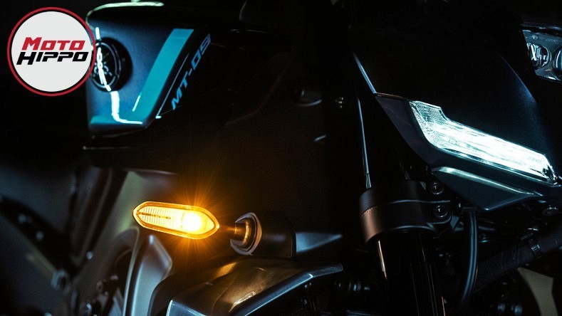 YAMAHA - MT-09