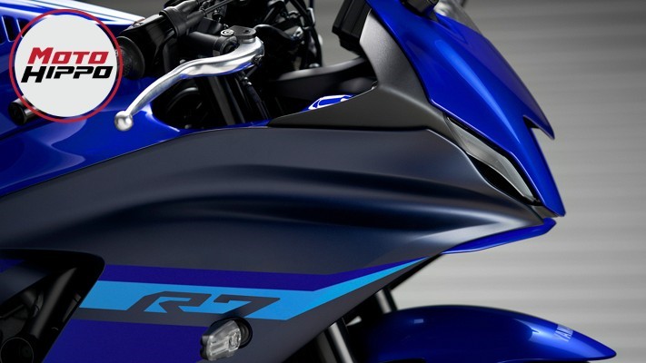 YAMAHA - R7