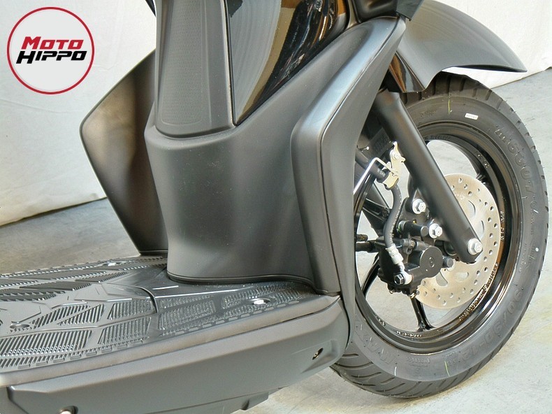 YAMAHA - RayZR