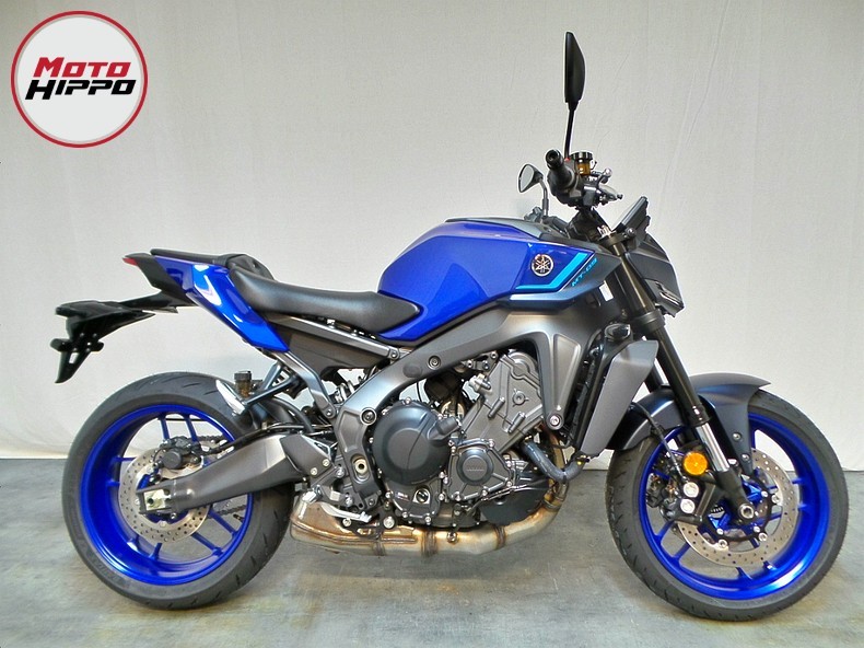 YAMAHA - MT-09