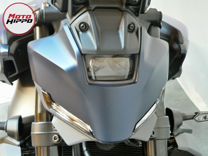 YAMAHA - MT-09