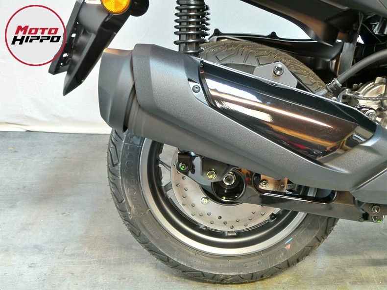 YAMAHA - XMAX 300