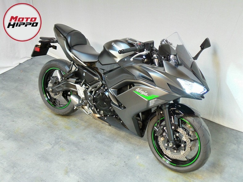 KAWASAKI - NINJA 650