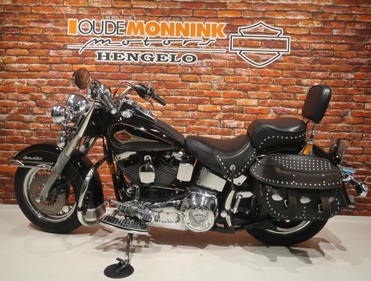 HARLEY-DAVIDSON - FLSTC Heritage Classic 1340