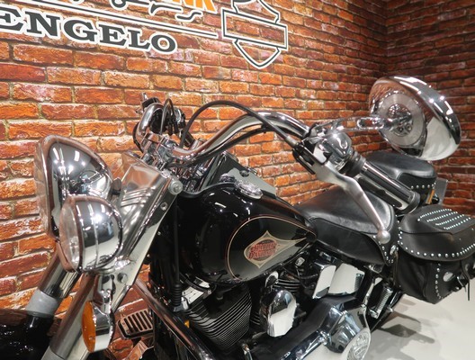 HARLEY-DAVIDSON - FLSTC Heritage Classic 1340