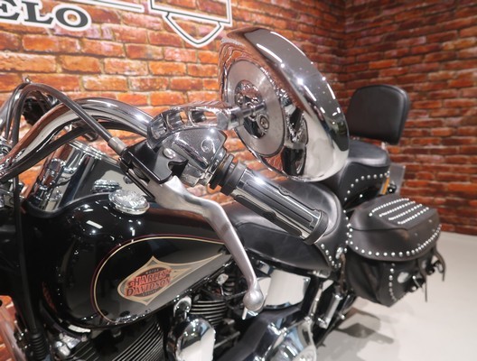 HARLEY-DAVIDSON - FLSTC Heritage Classic 1340