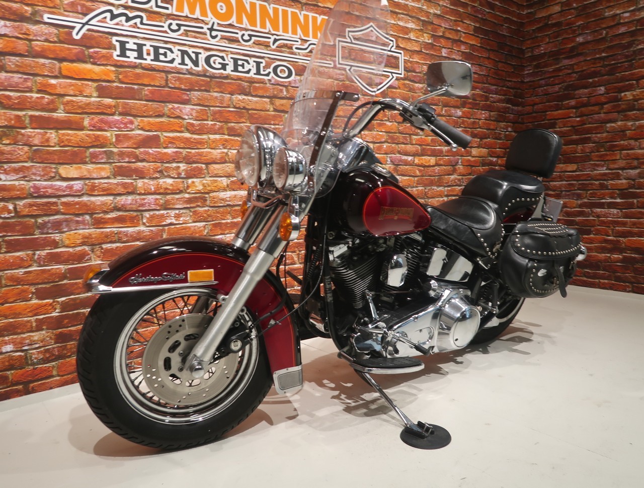 HARLEY-DAVIDSON - FLSTC Heritage Classic 1340