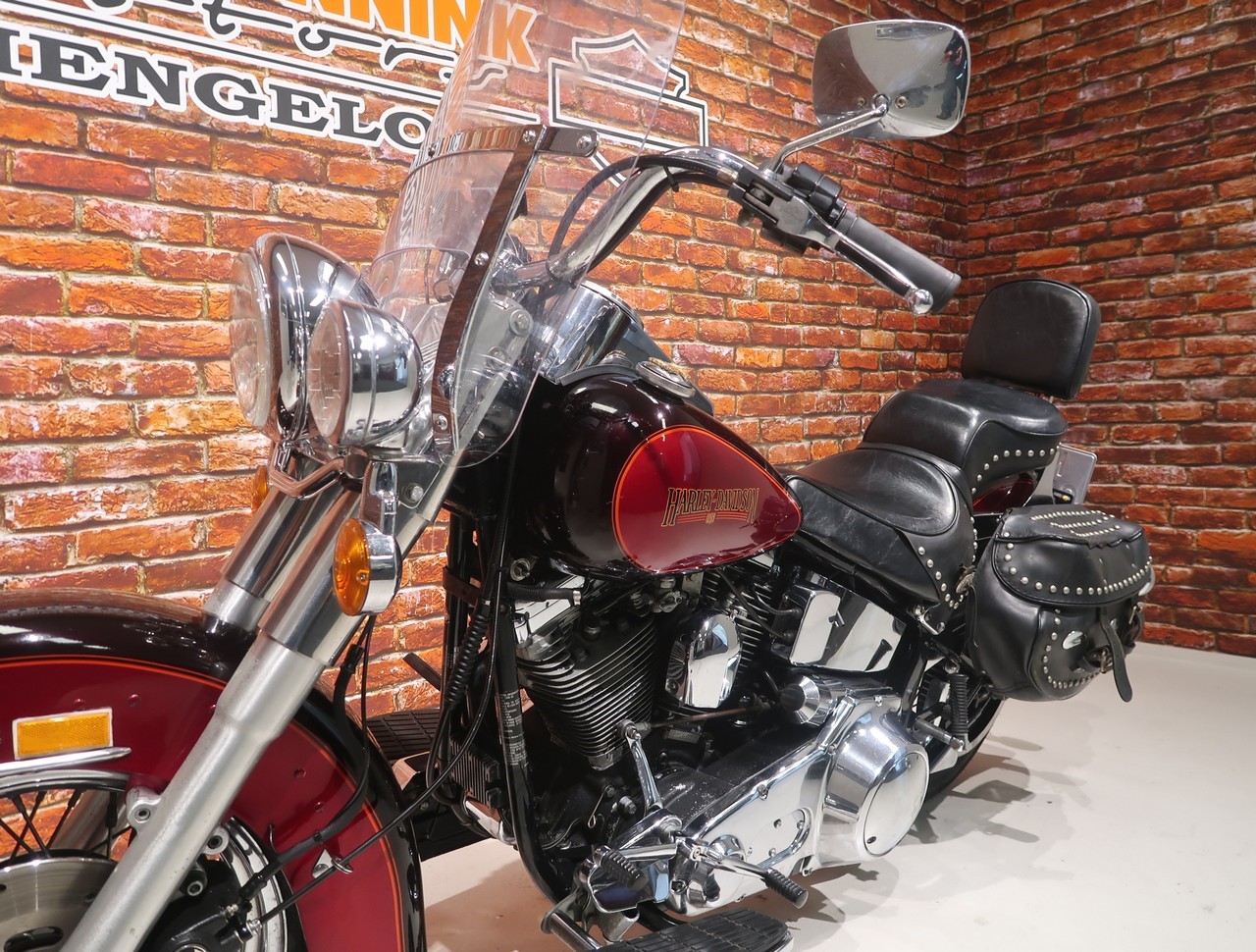 HARLEY-DAVIDSON - FLSTC Heritage Classic 1340