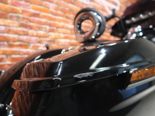 HARLEY-DAVIDSON - FLHX Street Glide 1690