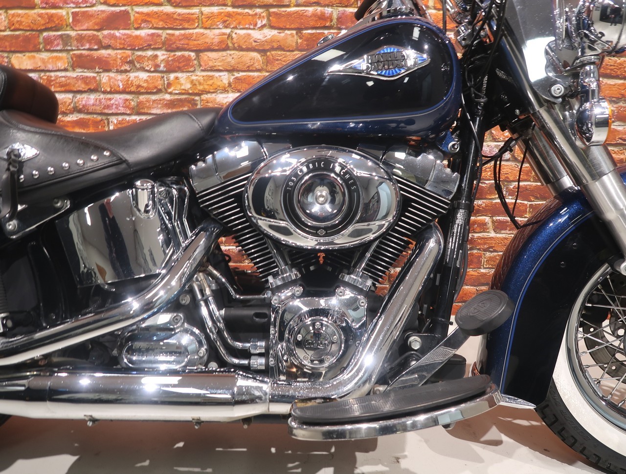 HARLEY-DAVIDSON - FLSTC Heritage Classic 1690