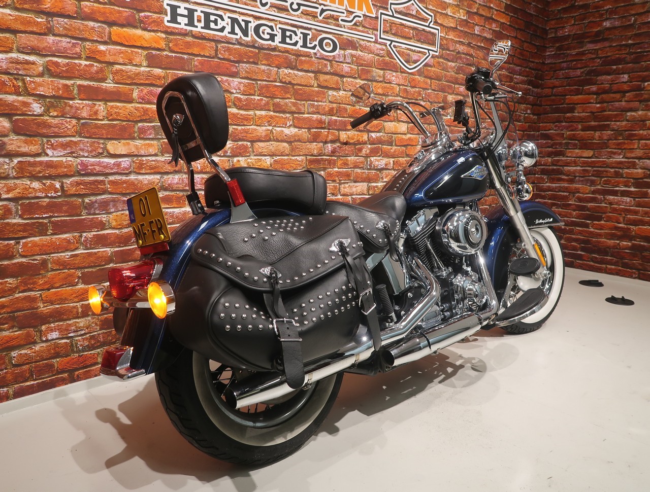 HARLEY-DAVIDSON - FLSTC Heritage Classic 1690