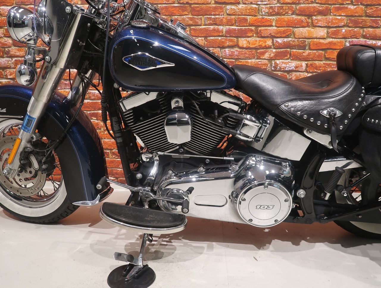 HARLEY-DAVIDSON - FLSTC Heritage Classic 1690