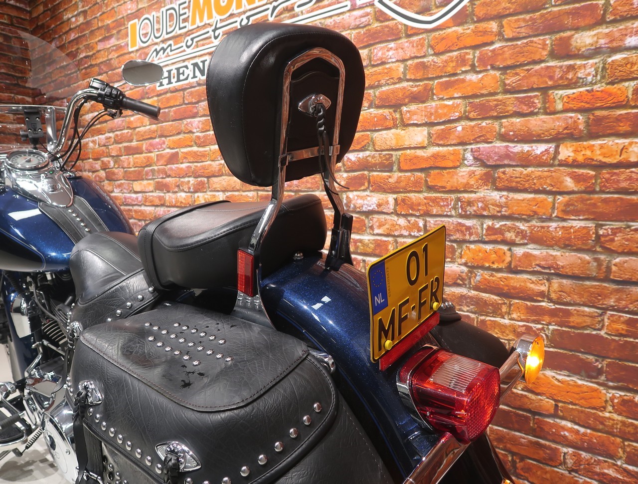 HARLEY-DAVIDSON - FLSTC Heritage Classic 1690