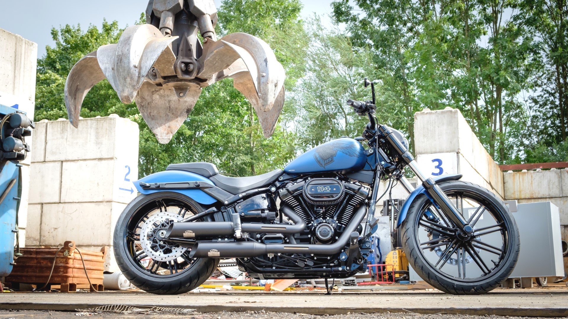 HARLEY-DAVIDSON - FXBRS Breakout 114 Breakout 20