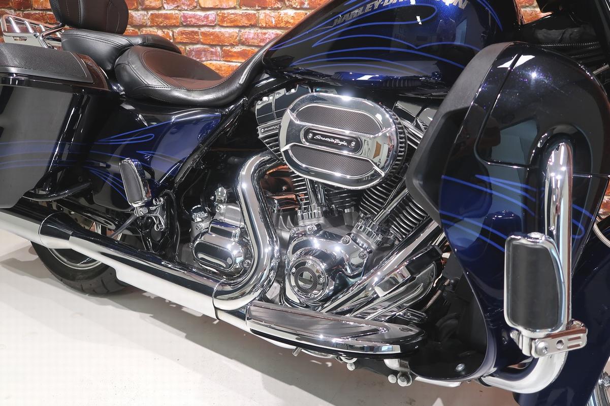 HARLEY-DAVIDSON - FLHXSE 3 - 4 - 5 CVO 1790 WEE