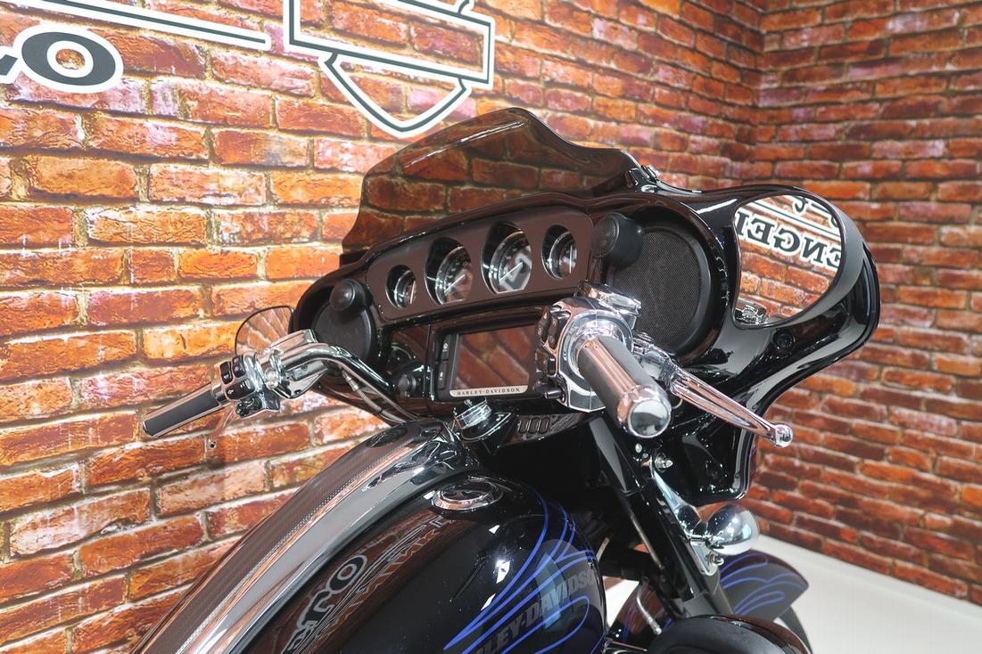 HARLEY-DAVIDSON - FLHXSE 3 - 4 - 5 CVO 1790 WEE