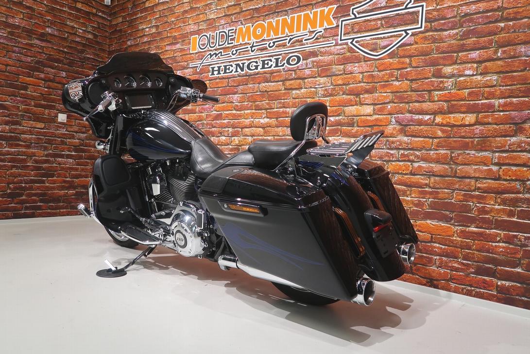 HARLEY-DAVIDSON - FLHXSE 3 - 4 - 5 CVO 1790 WEE