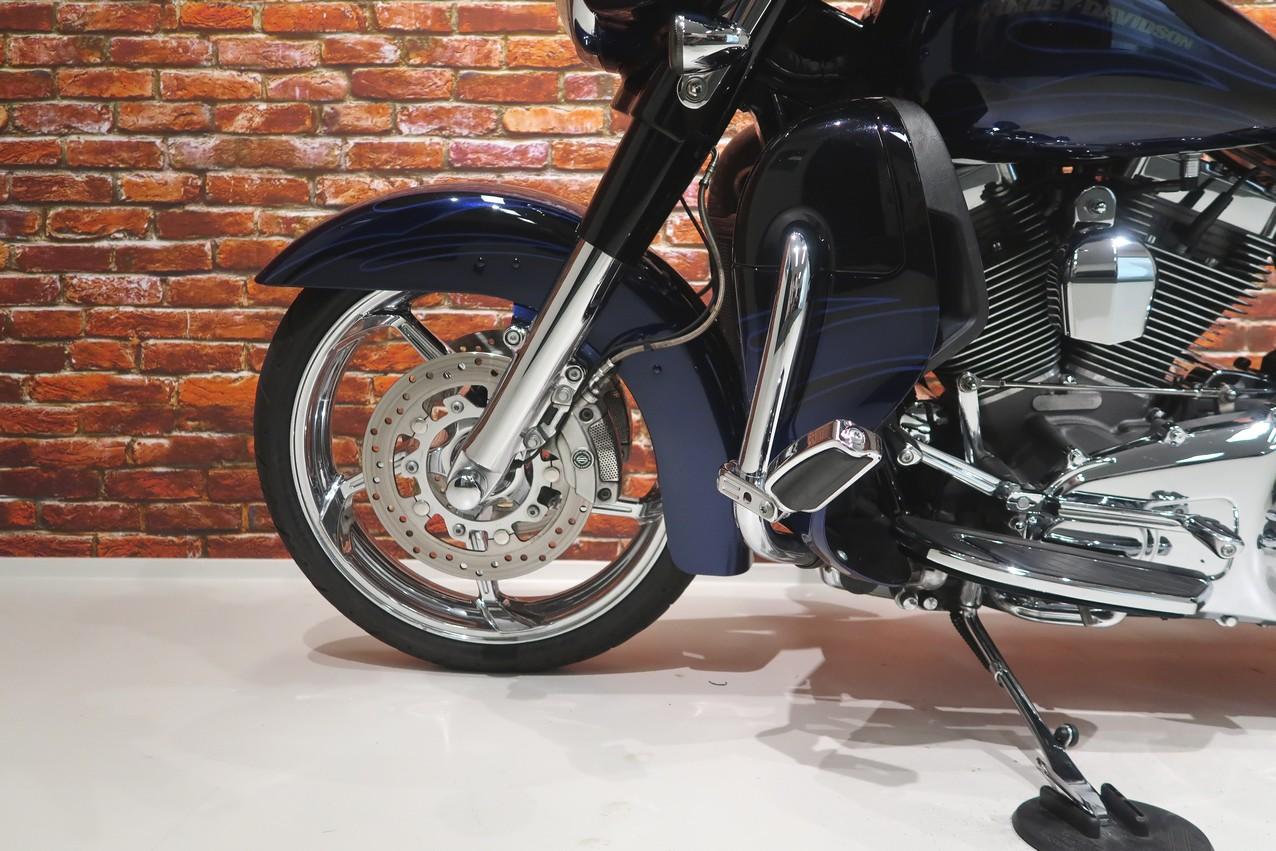 HARLEY-DAVIDSON - FLHXSE 3 - 4 - 5 CVO 1790 WEE