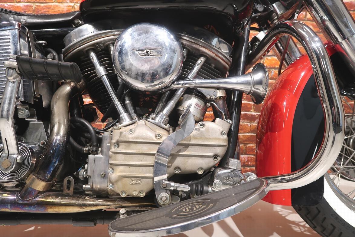 HARLEY-DAVIDSON - FL 1200 Duo Glide Panhead