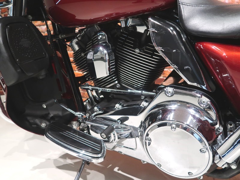 HARLEY-DAVIDSON - FLHX Street Glide 1580