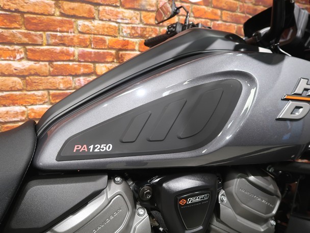 HARLEY-DAVIDSON - RA1250 Pan America RA1250S Pan