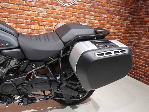 HARLEY-DAVIDSON - RA1250 Pan America RA1250S Pan