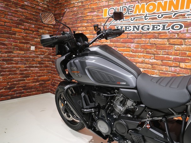 HARLEY-DAVIDSON - RA1250 Pan America RA1250S Pan