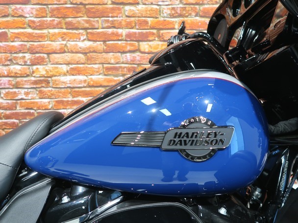 HARLEY-DAVIDSON - FLHTK Electra Limited 114