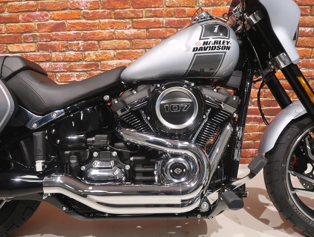 HARLEY-DAVIDSON - FLSB Sport Glide 107