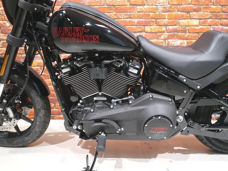 HARLEY-DAVIDSON - FXLRS Low Rider S 117