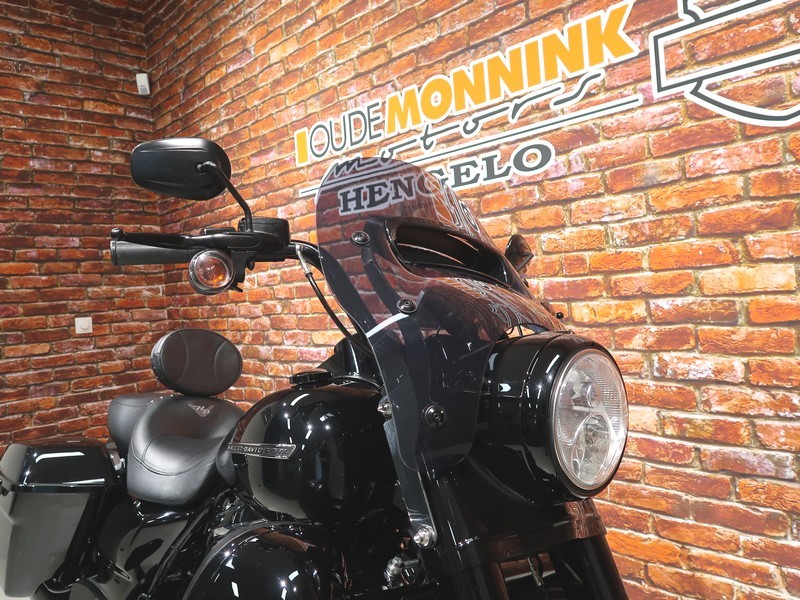 HARLEY-DAVIDSON - FLHRXS Road King Special 107