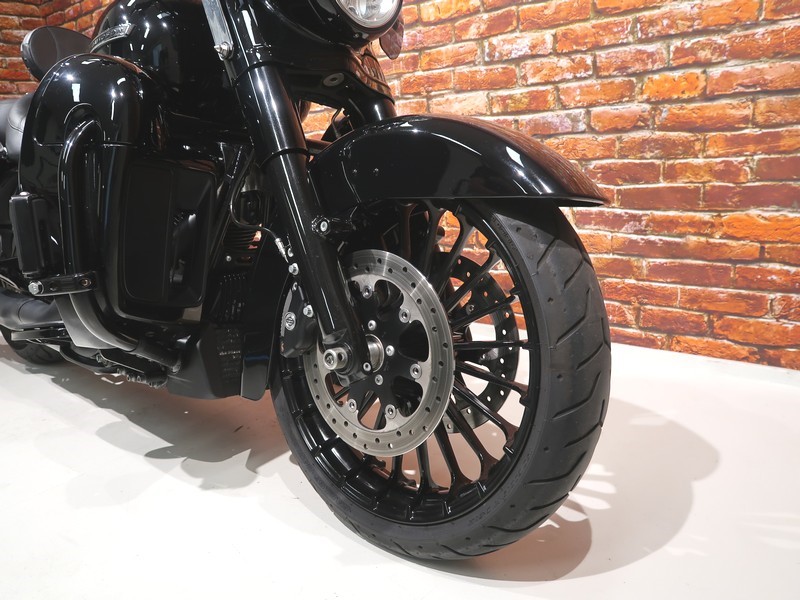 HARLEY-DAVIDSON - FLHRXS Road King Special 107