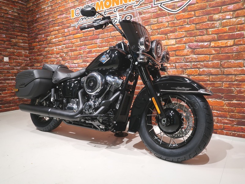 HARLEY-DAVIDSON - FLHC Heritage Classic 117