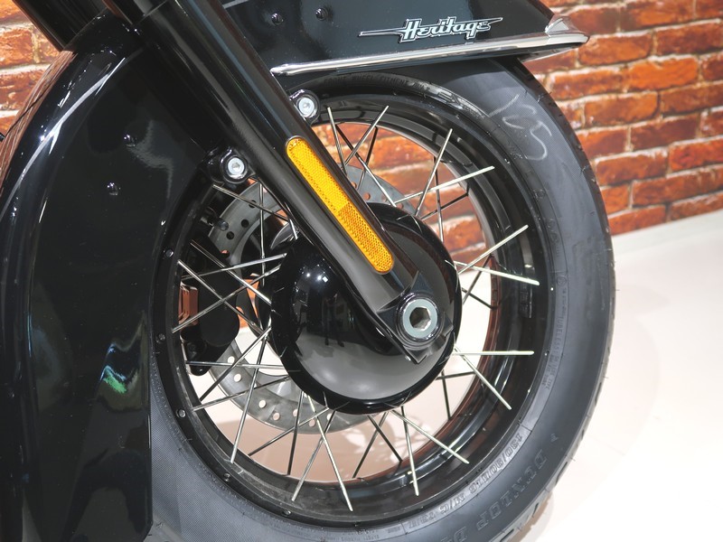 HARLEY-DAVIDSON - FLHC Heritage Classic 117