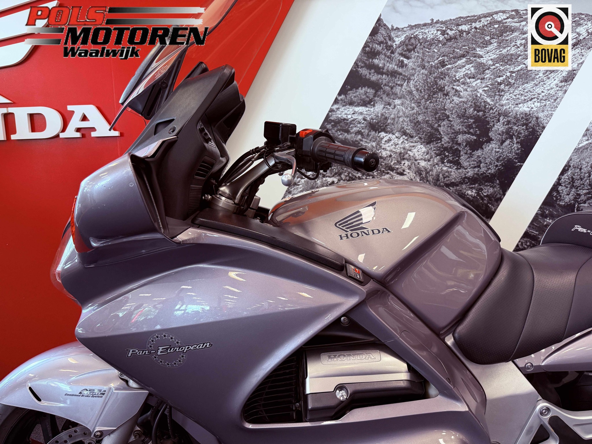 HONDA - ST 1300 A2 ED