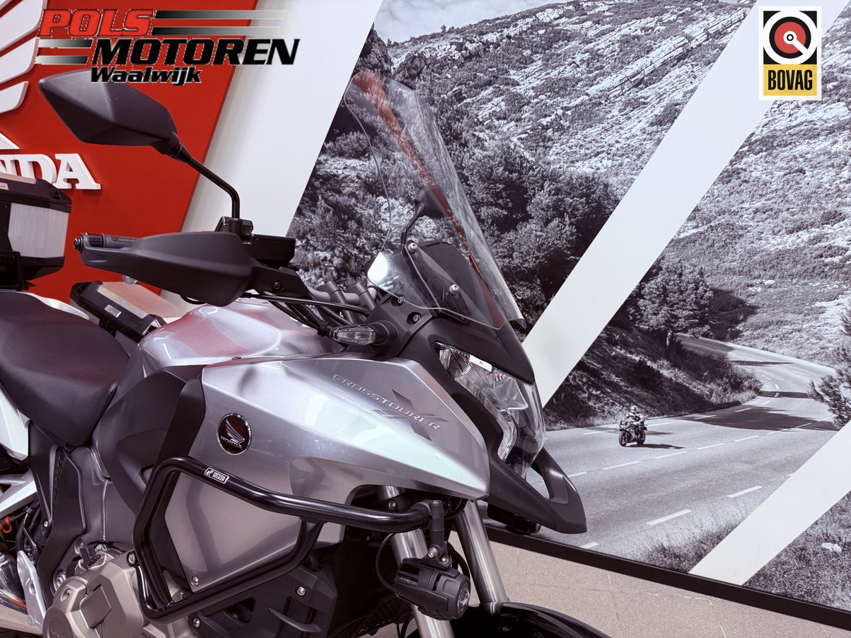 HONDA VFR 1200 XDC