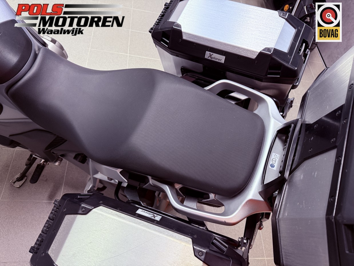 HONDA VFR 1200 XDC