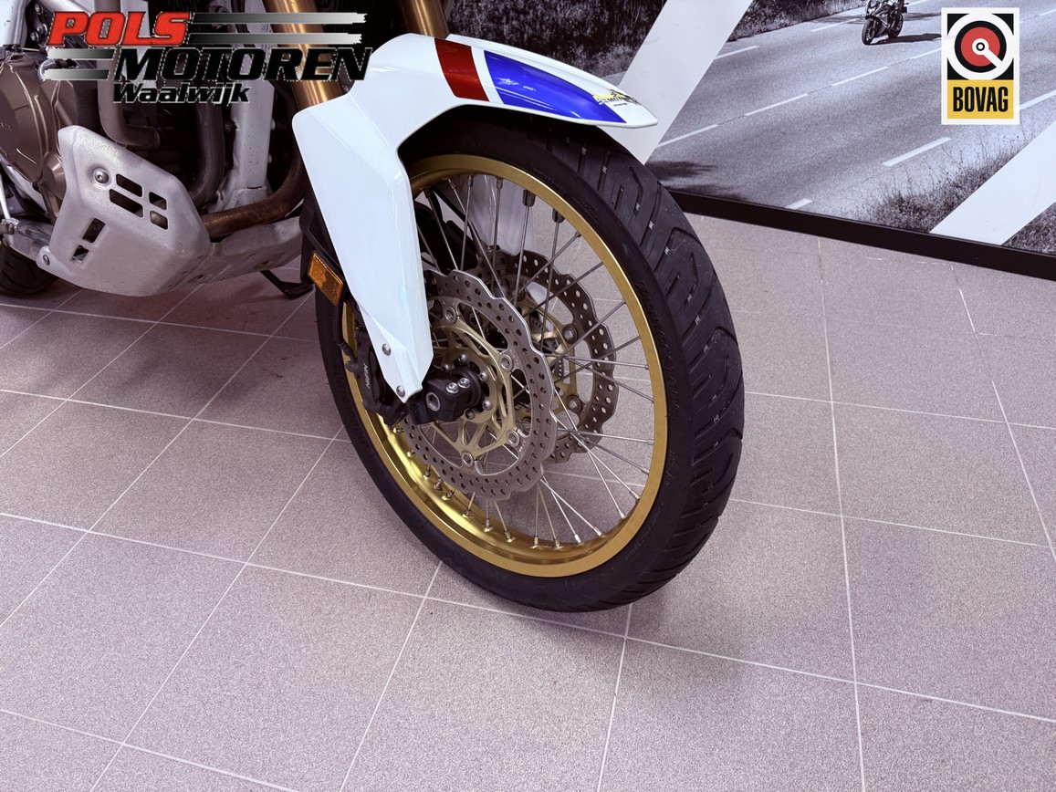 HONDA CRF 1000 A2J AFRICA TWIN ADVEN