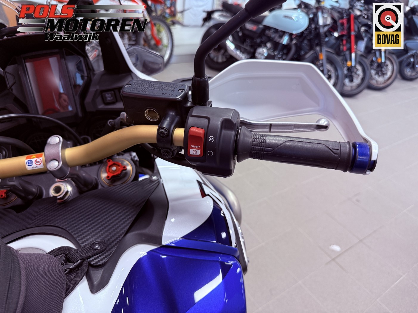 HONDA CRF 1000 A2J AFRICA TWIN ADVEN