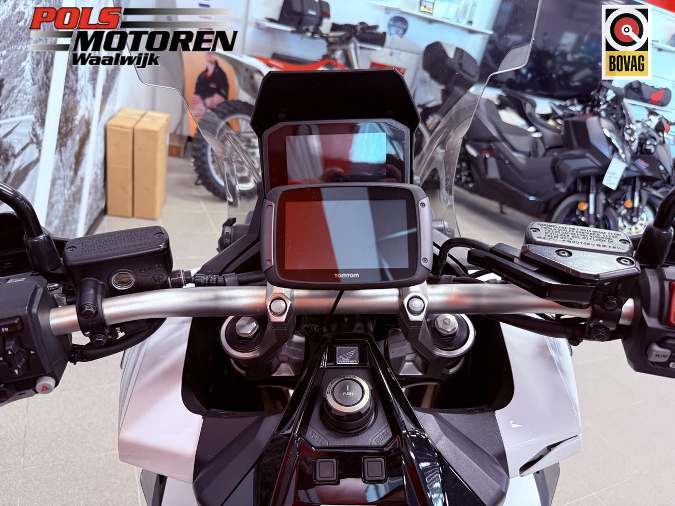 HONDA ADV 750 P
