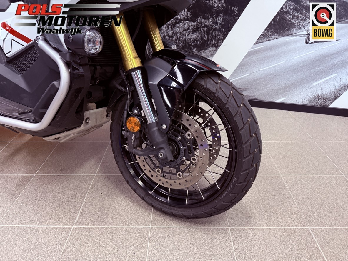 HONDA ADV 750 P