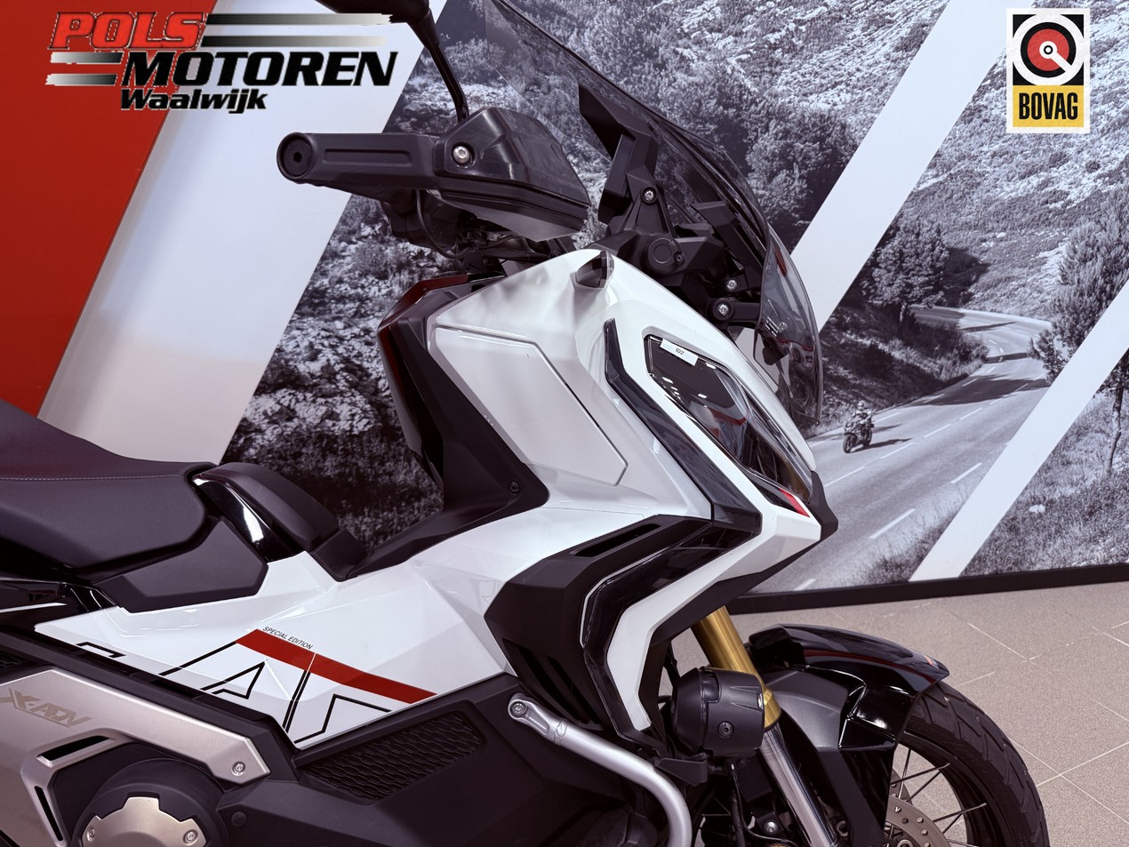 HONDA ADV 750 P